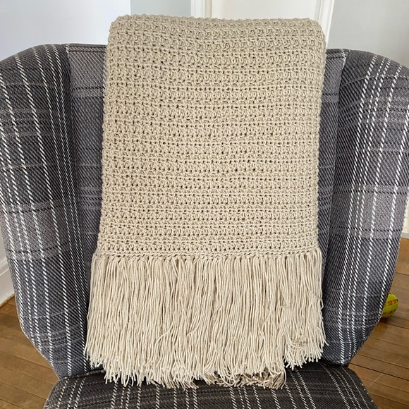 handmade Other - Handmade crochet throw blanket